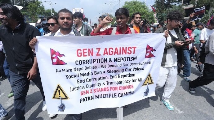 GenZ in Napal on a street war path